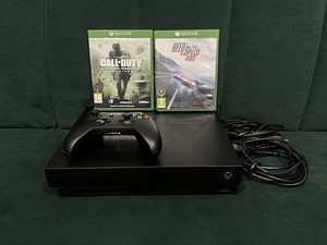Xbox One X (1 фото из 1)