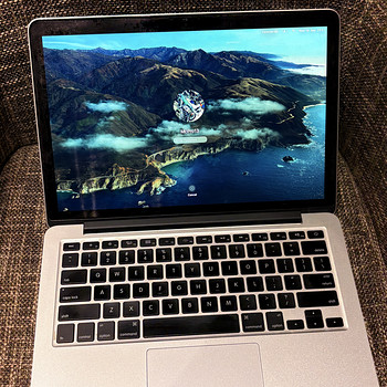 Apple MacBook Pro Retina 13" Mid 2014 / i5 / 8GB / 256GB SSD
