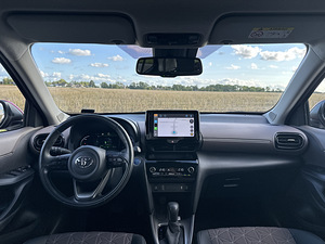 Toyota Yaris Cross Elegant (7 foto / 15)