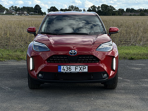 Toyota Yaris Cross Elegant (5 foto / 15)