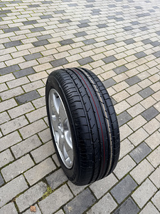 Audi A4 valuvelg rehviga (2 foto / 7)
