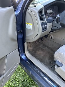 Volvo S60 (13 foto / 14)