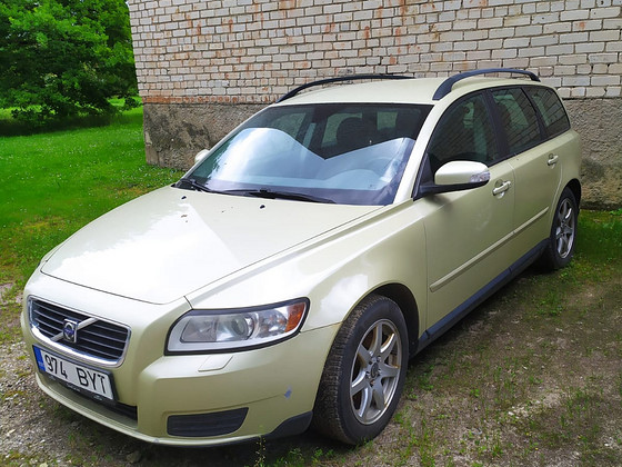 M: volvo v50 varuosadeks