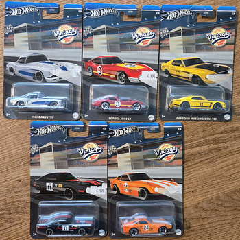 Hot Wheels Vintage Racing Club Set