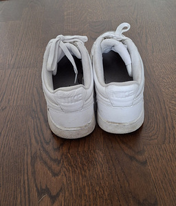 Кроссовки Nike р. 42,5, внутренняя подкладка полностью целая (4 фото из 4)