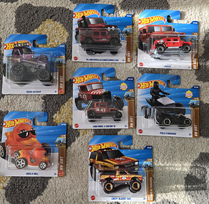 Hot Wheels Mainline Mix 1. 2€/tk (3 foto / 10)