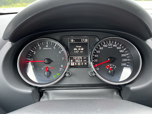 Nissan Qashqai 2012a. 2.0 bensiin 4×4 Automaat 131000km (13 foto / 15)