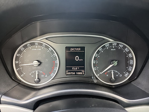 Skoda Octavia 1.6tdi 77kW 4x4 (8 foto / 12)