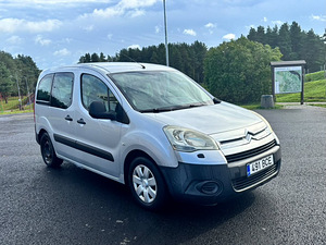 Citroen Berlingo (6 foto / 6)