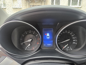 Toyota Avensis 2017 (6 foto / 14)