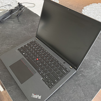 Lenovo Thinkpad T14s gen 3 14” 2023