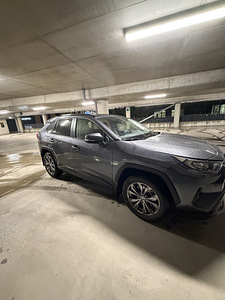 Rav4 luxury plus 2022, 2.0 bensiin 129kw cvt 34000km (7 foto / 11)