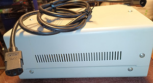 Медицинский изоляционный трансформатор Uveco / Welch Allyn 1000 VA, 120 (3 фото из 5)