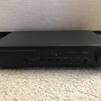 Yamaha CX-630 eelvõimendi