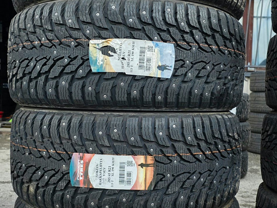 Шины R21 285 45 21 Nokian Nokian Hakkapeliitta 9 SUV новые