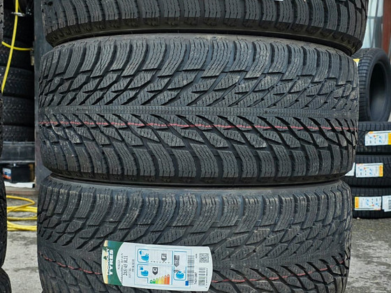 Шины R21 285 45 21 Nokian Hakkapeliitta R3 SUV новые
