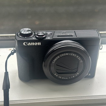 Blogijate lemmik legendaarne fotoaparaat Canon G7X