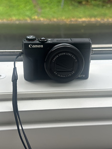 Blogijate lemmik legendaarne fotoaparaat Canon G7X (4 foto / 7)