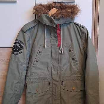Alpha Industries Inc. kevad-sügisparka