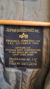 Весенне-осенняя парка Alpha Industries Inc (3 фото из 4)
