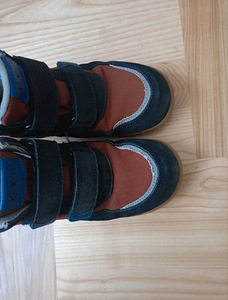 Kickers Junibo poolsaapadWaterproof veekindel memb suurus 32 (5 foto / 10)