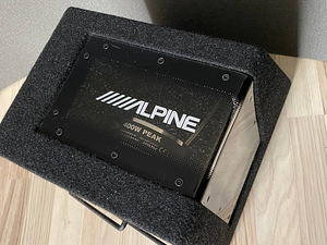 Alpine SBG-844BR — sinise valgustusega subwoofer (5 foto / 8)