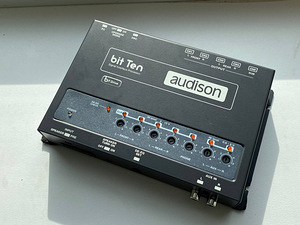 Audison bit Ten — auto DSP heliprotsessor (1 foto / 8)