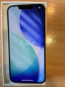 iPhone 13 128GB (2 foto / 3)