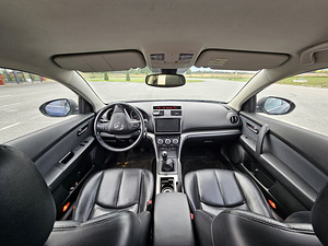 Mazda 6 GH 2010 Facelift MZR-CD 2.2 120kw (2 foto / 15)