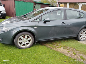 Seat leon (3 foto / 9)