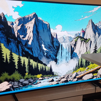 Samsung 50" 4K Crystal UHD Smart TV (UE50CU8072UXXH)