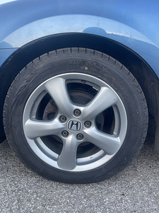Honda Civicu rattad (4 foto / 8)