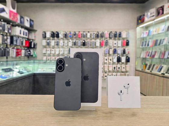 Apple iPhone 17 256GB аккумулятор 100% Гарантия 2 года
