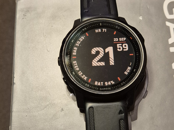 Spordikell Garmin Fenix 6S Pro Black
