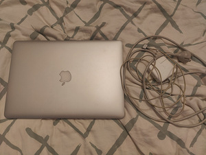 Macbook Pro 15 2013 500GB - 8 RAM (Core i7) (3 foto / 4)