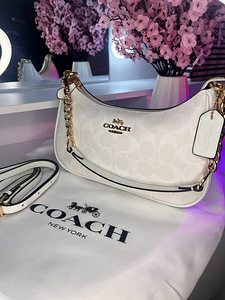 Сумка Coach (1 фото из 4)