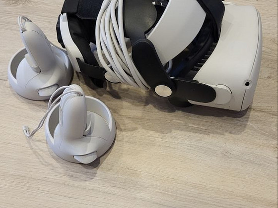 Meta Quest 2 VR-гарнитура + Comfort Head Strap + 5-метровый Link Cable