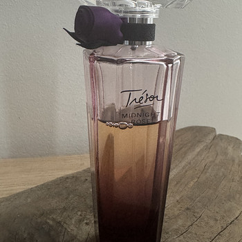Lancome Tresor midnight rose edp