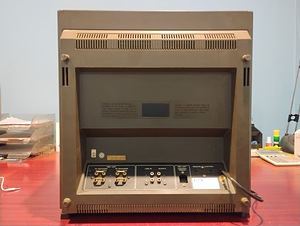 TEAC X-10R (10 фото из 10)