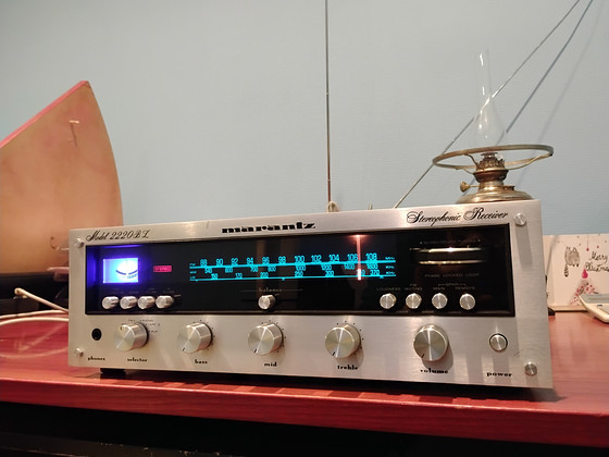 Marantz - 2220BL