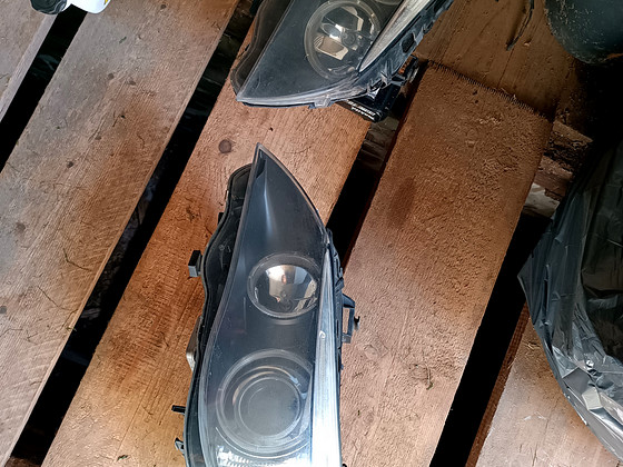 BMW e60/61 esituled