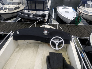 Monaco 27 Flybridge (9 foto / 10)