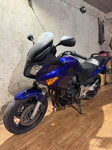 Honda CBR600S 2007, 57 кВт (10 фото из 10)