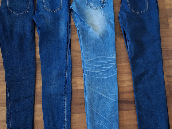 Джинсы s.xs (26/32), талия 72 см, ONLY новые, Springfield новые, H&M новые
