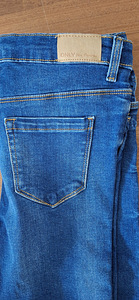 Джинсы s.xs (26/32), талия 72 см, ONLY новые, Springfield новые, H&M новые (3 фото из 9)