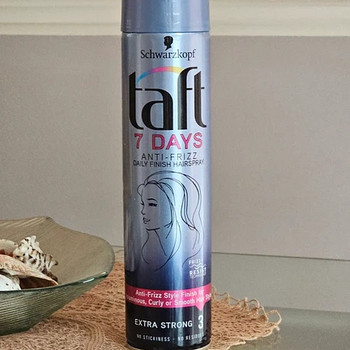Juukselakk Schwarzkopf Taft 7 Days Anti-Frizz Daily Finish