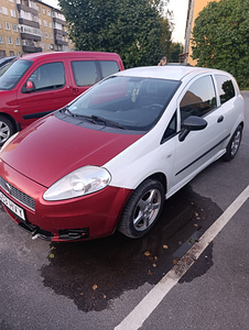 Fiat Punto (1 foto / 5)