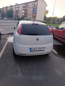 Fiat Punto (5 foto / 5)