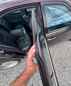 Mercedes Benz E270 cdi W210 Facelift Avantgarde Roostevaba (13 foto / 15)