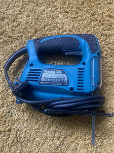 Makita tikksaag 4328 (1 foto / 2)